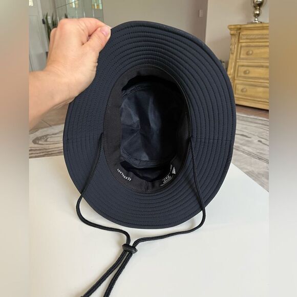 NEW Adidas Aeroready Bucket Hat UPF 50 Black  OS adj. Strap Unisex - Picture 5 of 8